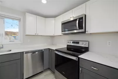 8 Deluca Street, Johnston, RI 02919 - Photo 5