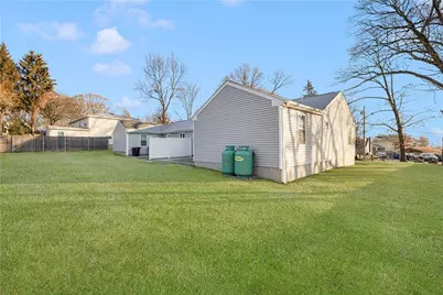 8 Deluca Street, Johnston, RI 02919 - Photo 29