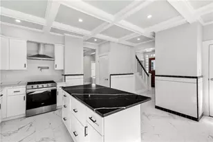 15 Redfern St, North Providence, RI 02911 - Photo 5