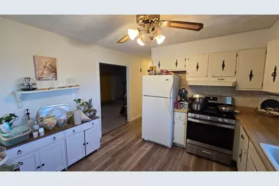 4 Heritage Circle, Johnston, RI 02919 - Photo 7