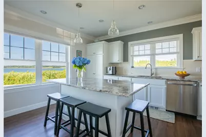 292 High Hill Road, Tiverton, RI 02842 - Photo 5