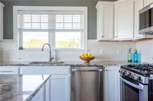 292 High Hill Rd, Tiverton, RI 02842 - Photo 7