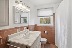 220 Heritage Rd, North Kingstown, RI 02852 - Photo 19
