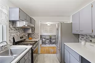 220 Heritage Rd, North Kingstown, RI 02852 - Photo 13