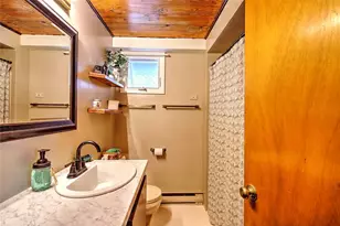 121 Jenckes Hill Rd, Lincoln, RI 02865 - Photo 27