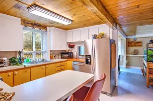 121 Jenckes Hill Rd, Lincoln, RI 02865 - Photo 11