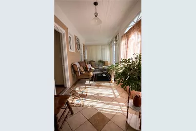 21 Madison Street, Warwick, RI 02888 - Photo 9