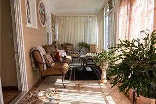 21 Madison St, Warwick, RI 02888 - Photo 9