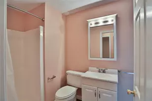 2840 Hartford Ave, Johnston, RI 02919 - Photo 13