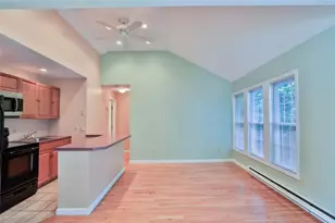 2840 Hartford Ave, Johnston, RI 02919 - Photo 7