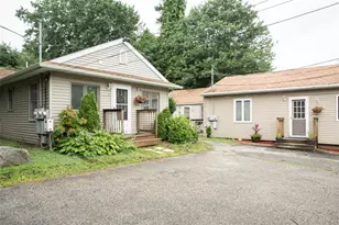 2840 Hartford Ave, Johnston, RI 02919 - Photo 23