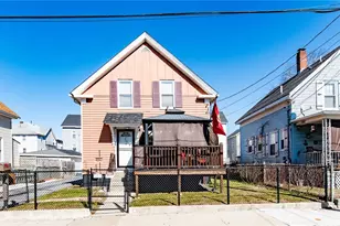 217 4th Ave, Woonsocket, RI 02895 - Photo 31