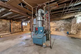 217 4th Ave, Woonsocket, RI 02895 - Photo 23