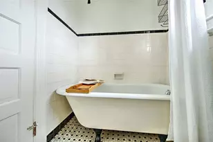 15 Firglade Ave, Providence, RI 02906 - Photo 33