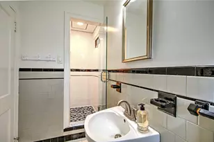 15 Firglade Ave, Providence, RI 02906 - Photo 23