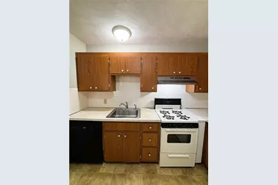 2033 Mendon Road #8, Cumberland, RI 02864 - Photo 5