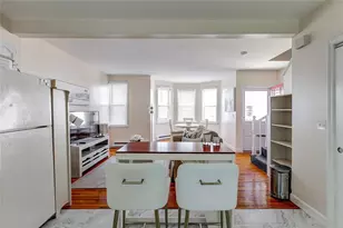 27 Thames St, Newport, RI 02840 - Photo 3