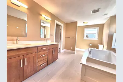 2 Overlook Drive, Bristol, RI 02809 - Photo 21