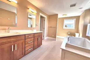 2 Overlook Dr, Bristol, RI 02809 - Photo 21