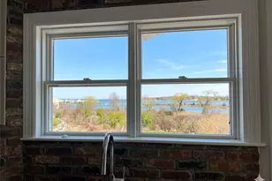 2 Overlook Dr, Bristol, RI 02809 - Photo 13