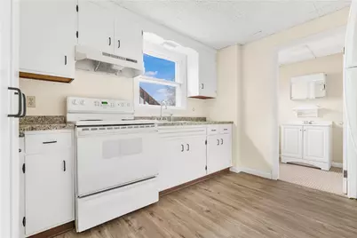 3421 Pawtucket Avenue #2, East Providence, RI 02915 - Photo 7