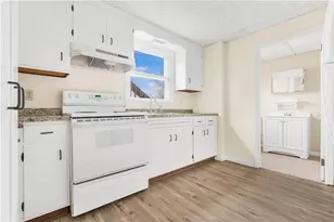 3421 Pawtucket Ave, East Providence, RI 02915 - Photo 7