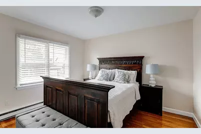 27 Thames Street, Newport, RI 02840 - Photo 7