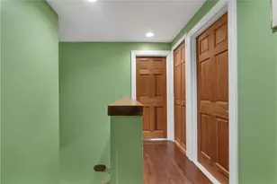 64 Julia St, Cranston, RI 02910 - Photo 23