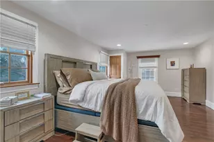 64 Julia St, Cranston, RI 02910 - Photo 13