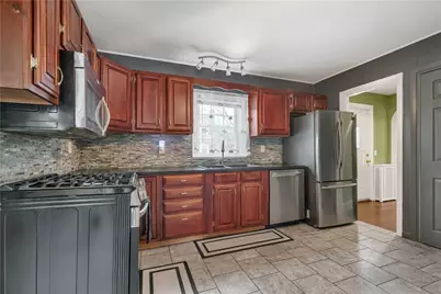 64 Julia Street, Cranston, RI 02910 - Photo 5