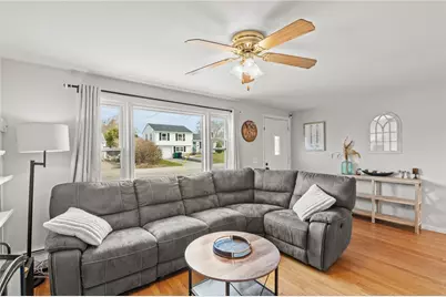 150 Greenmeadow Circle, North Kingstown, RI 02852 - Photo 7