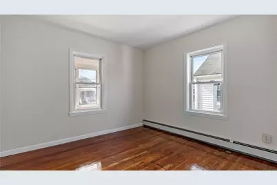 16 Homestead Avenue, Johnston, RI 02919 - Photo 9