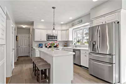 21 River View Road, Narragansett, RI 02882 - Photo 7