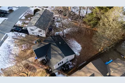 24 Howard Avenue, North Providence, RI 02911 - Photo 35