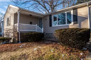 24 Howard Ave, North Providence, RI 02911 - Photo 3