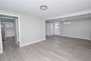 670 Putnam Pike, Smithfield, RI 02828 - Photo 7