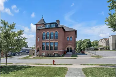 72 Kendrick Avenue, Woonsocket, RI 02895 - Photo 23