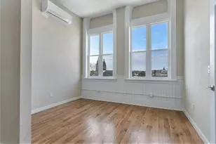 72 Kendrick Ave, Woonsocket, RI 02895 - Photo 7