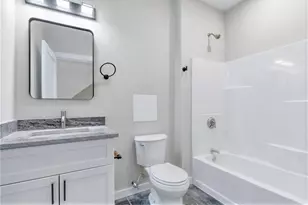 72 Kendrick Ave, Woonsocket, RI 02895 - Photo 5