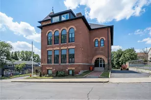 72 Kendrick Ave, Woonsocket, RI 02895 - Photo 19