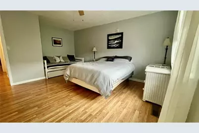 106 Swinburne Row, Newport, RI 02840 - Photo 19