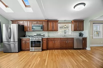 151 Orient Avenue, Pawtucket, RI 02861 - Photo 7