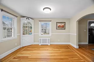 151 Orient Ave, Pawtucket, RI 02861 - Photo 13