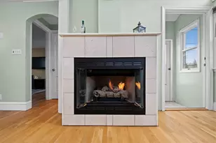 151 Orient Ave, Pawtucket, RI 02861 - Photo 9