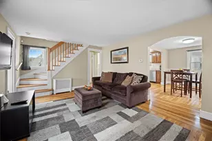 151 Orient Ave, Pawtucket, RI 02861 - Photo 3