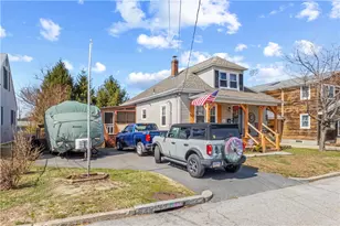 61 McAloon St, Pawtucket, RI 02861 - Photo 31