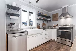 55 Rhode Island Blvd, Portsmouth, RI 02871 - Photo 11