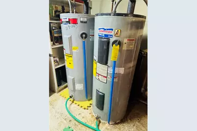 527 Laurel Hill Avenue, Cranston, RI 02920 - Photo 25