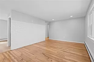 689 Knotty Oak Rd, Coventry, RI 02816 - Photo 13