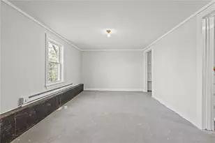 689 Knotty Oak Rd, Coventry, RI 02816 - Photo 21